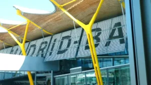 How to Get to Madrid-Barajas Airport by Plane