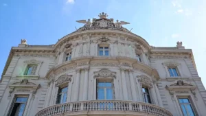 Architectural Elegance: Linares Palace and Its Peculiar Design Choices
